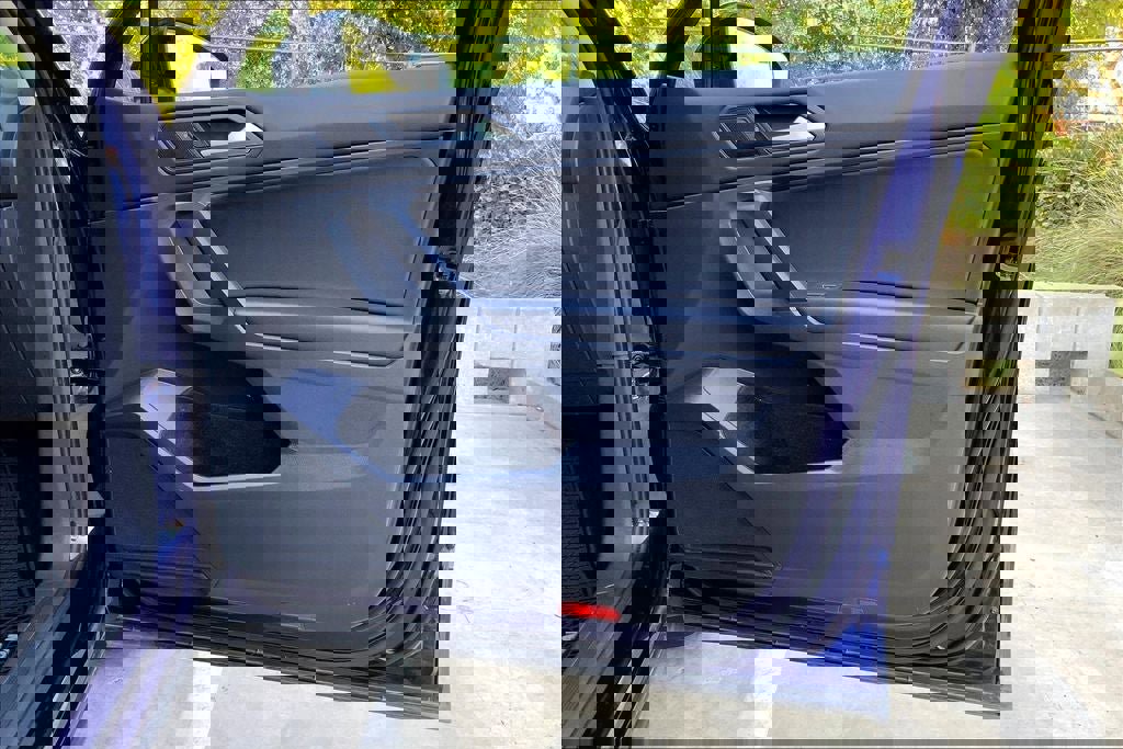 Certified 2021 Volkswagen Tiguan SE image 26