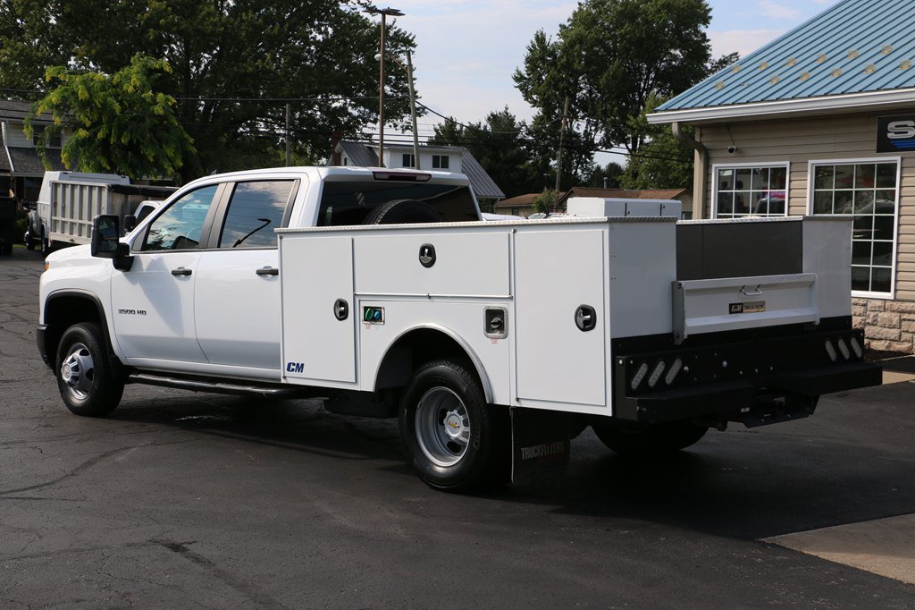 Used 2025 Chevrolet Silverado 3500 W/T w/ WT Convenience Package AWD/4WD image 3