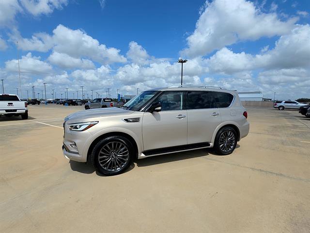 Used 2024 INFINITI QX80 Premium Select w/ Cargo Package AWD/4WD image 2