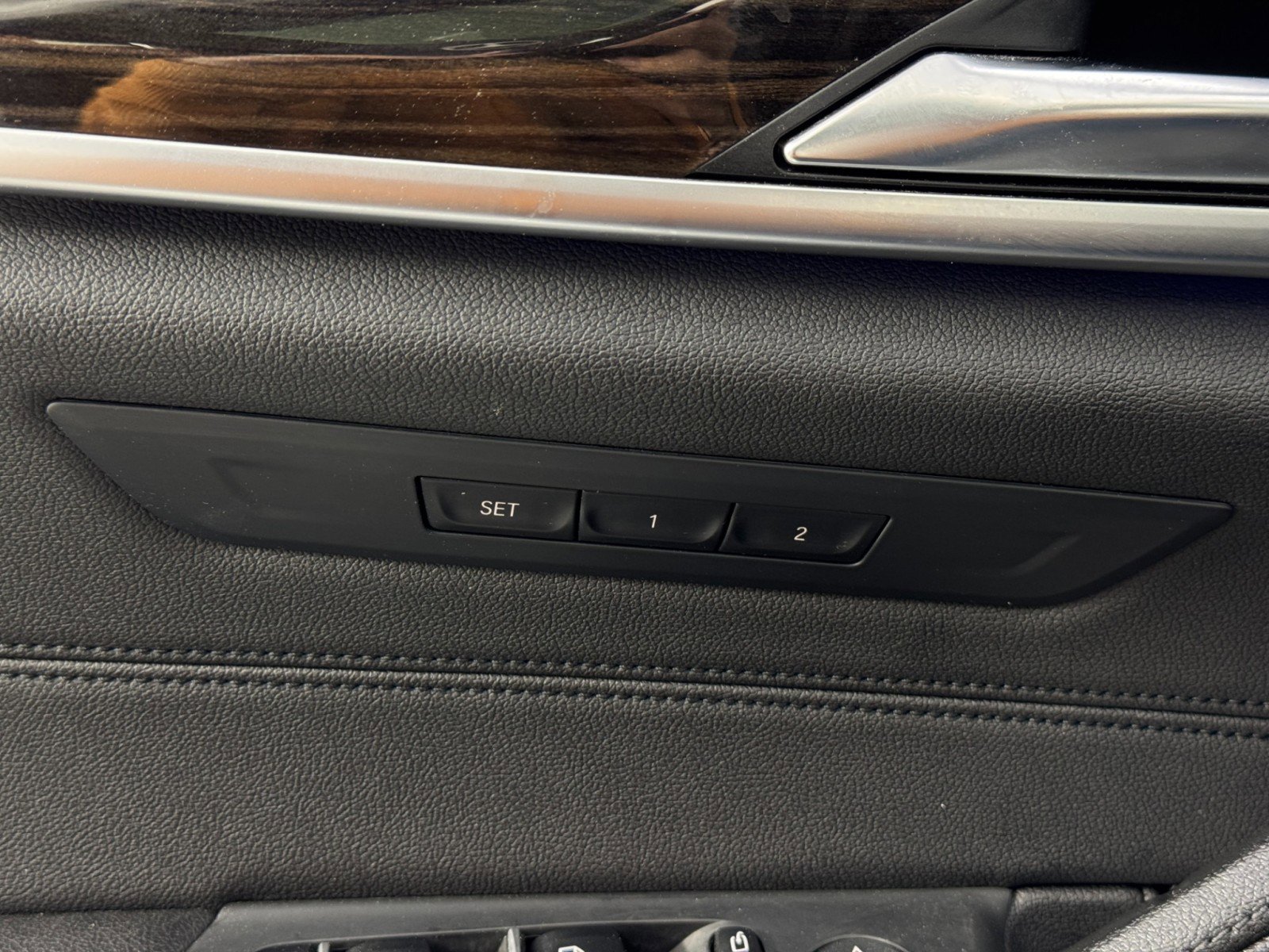 Used 2018 BMW 530e image 17