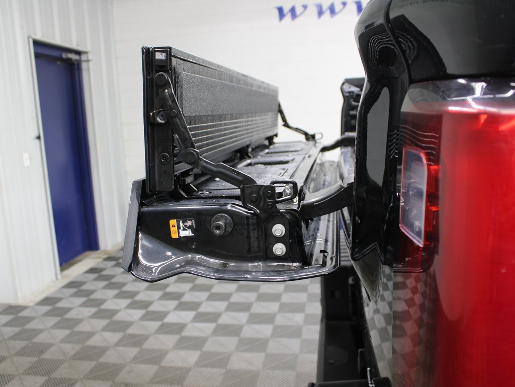 Used 2024 GMC Sierra 2500 Denali Ultimate w/ Max Trailering Package image 43