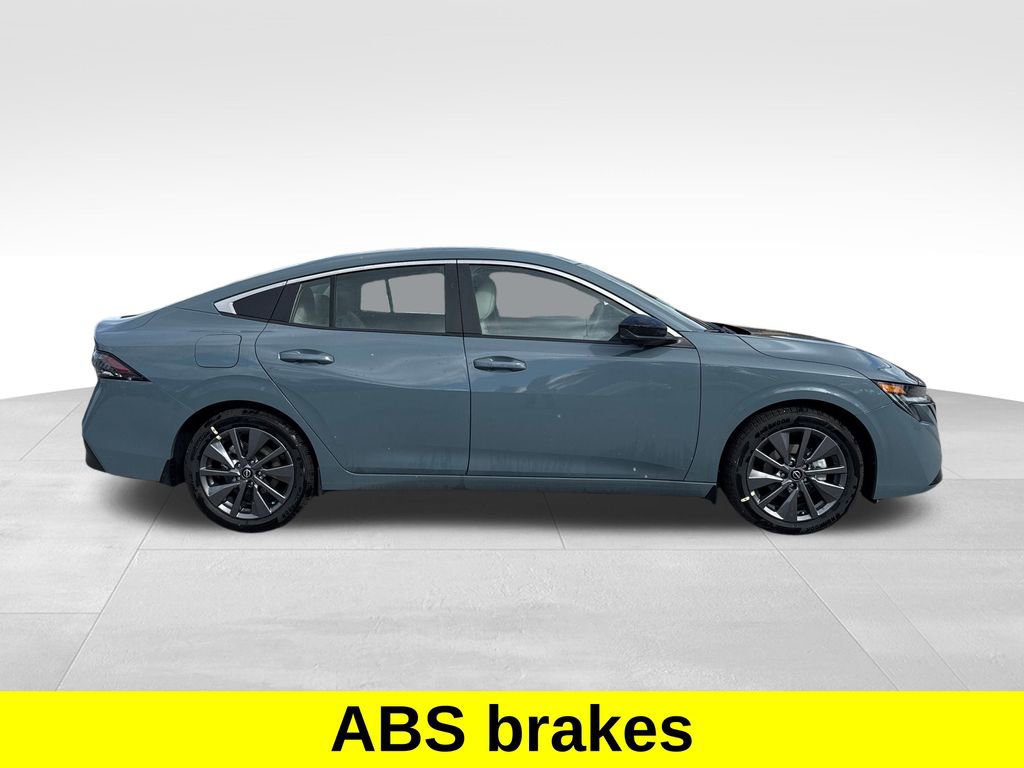 New 2026 Nissan Sentra SL w/ Floor Mat Package FWD image 7