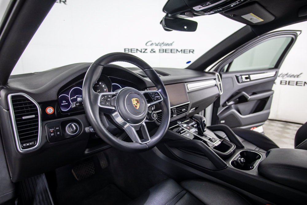 Used 2023 Porsche Cayenne Coupe AWD/4WD image 20