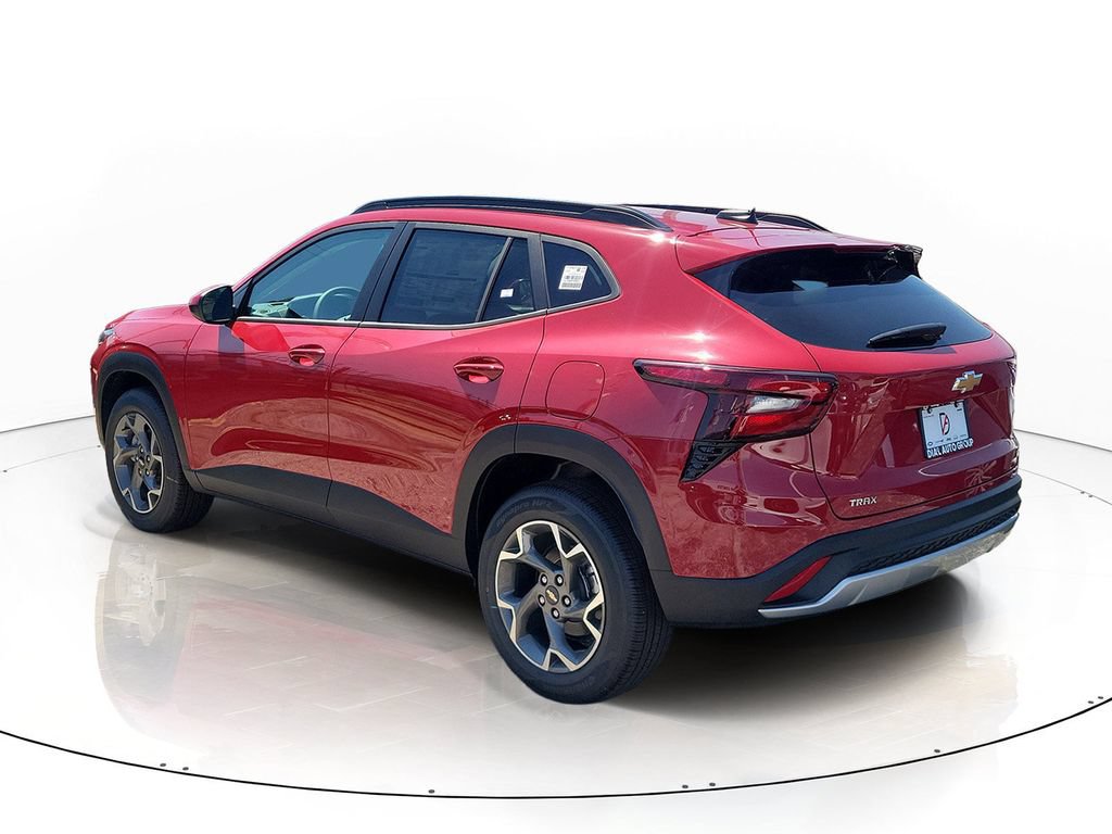 New 2026 Chevrolet Trax LT FWD image 3