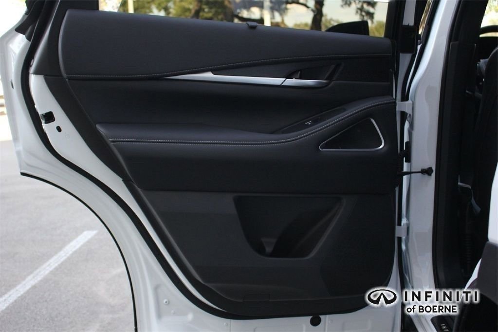 Certified 2026 INFINITI QX60 Autograph w/ Dark Cargo Package image 20