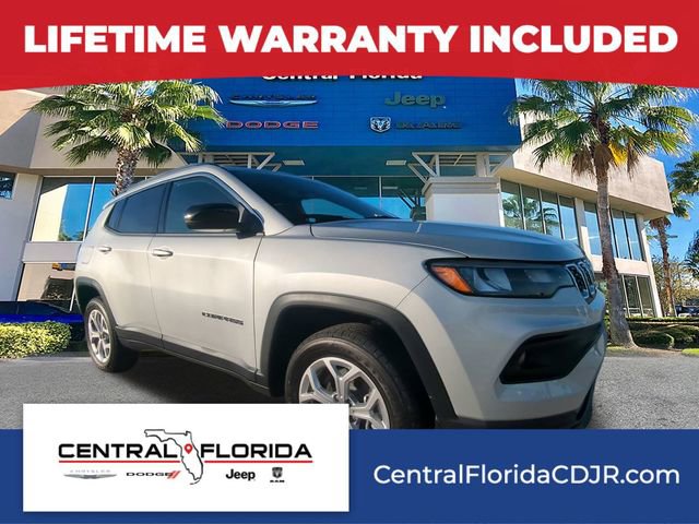 New 2026 Jeep Compass Latitude image 1