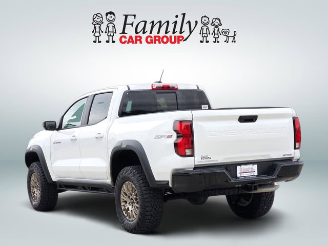 Used 2025 Chevrolet Colorado ZR2 w/ Technology Package image 3