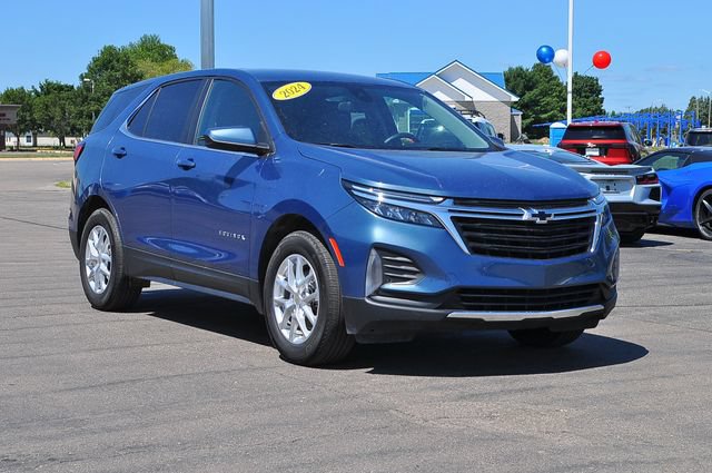 Used 2024 Chevrolet Equinox LT w/ LPO, Floor Liner Package FWD image 1