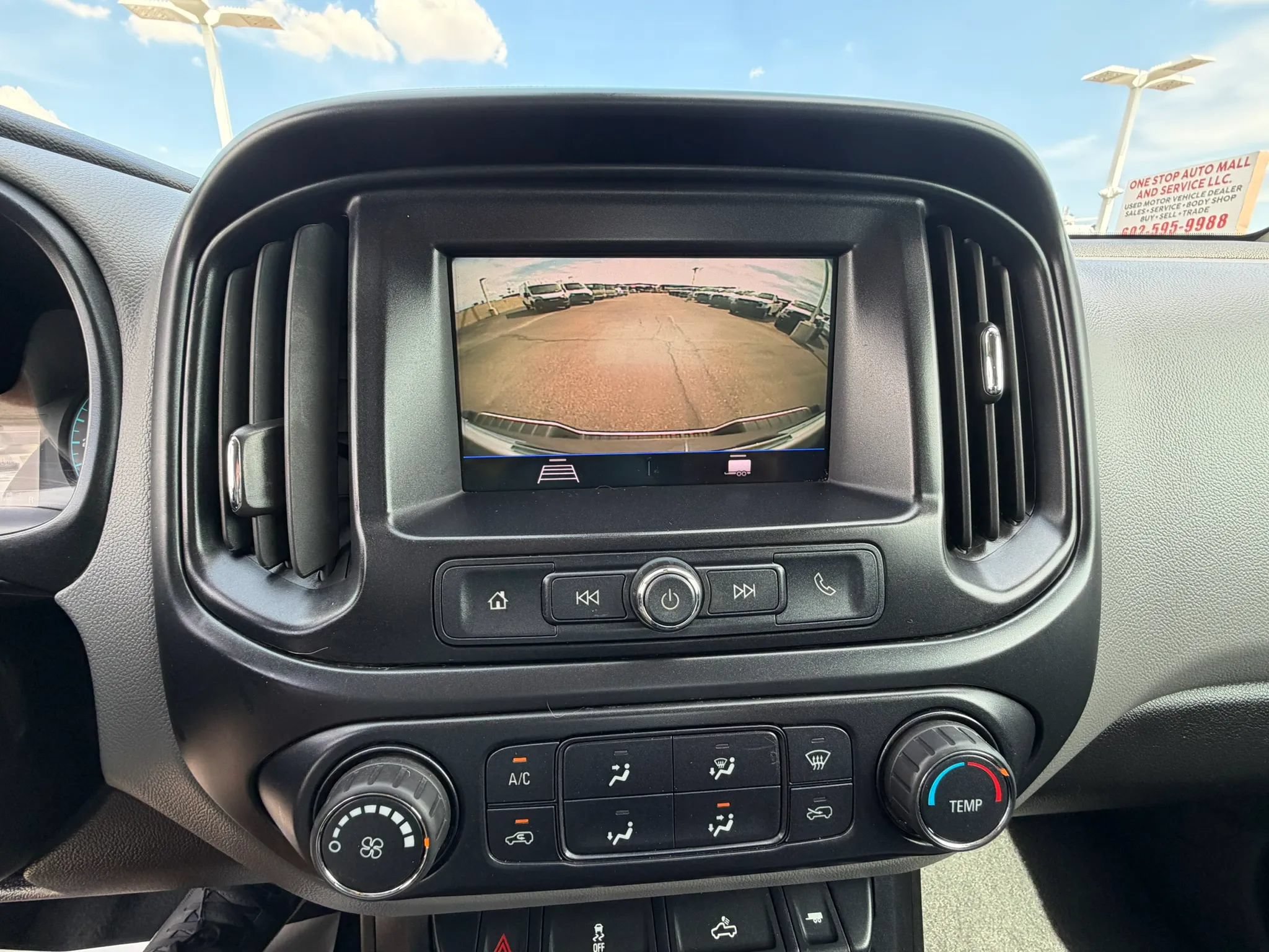 Used 2020 Chevrolet Colorado W/T w/ WT Convenience Package RWD image 19