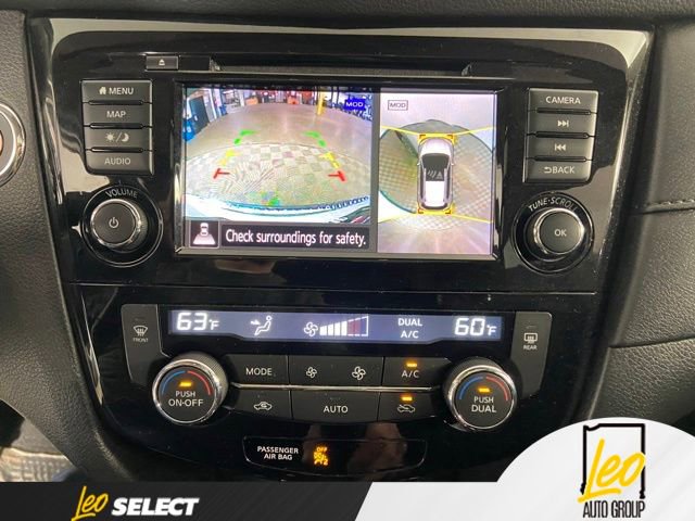 Used 2020 Nissan Rogue SV w/ Sun & Sound Touring Package AWD/4WD image 19