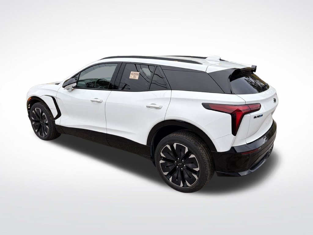 Used 2024 Chevrolet Blazer EV RS AWD/4WD image 5