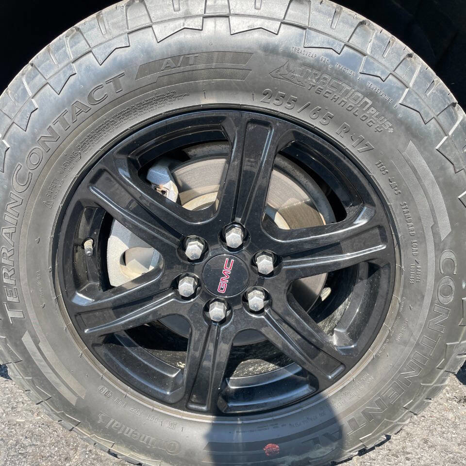 Used 2020 GMC Acadia AT4 image 9