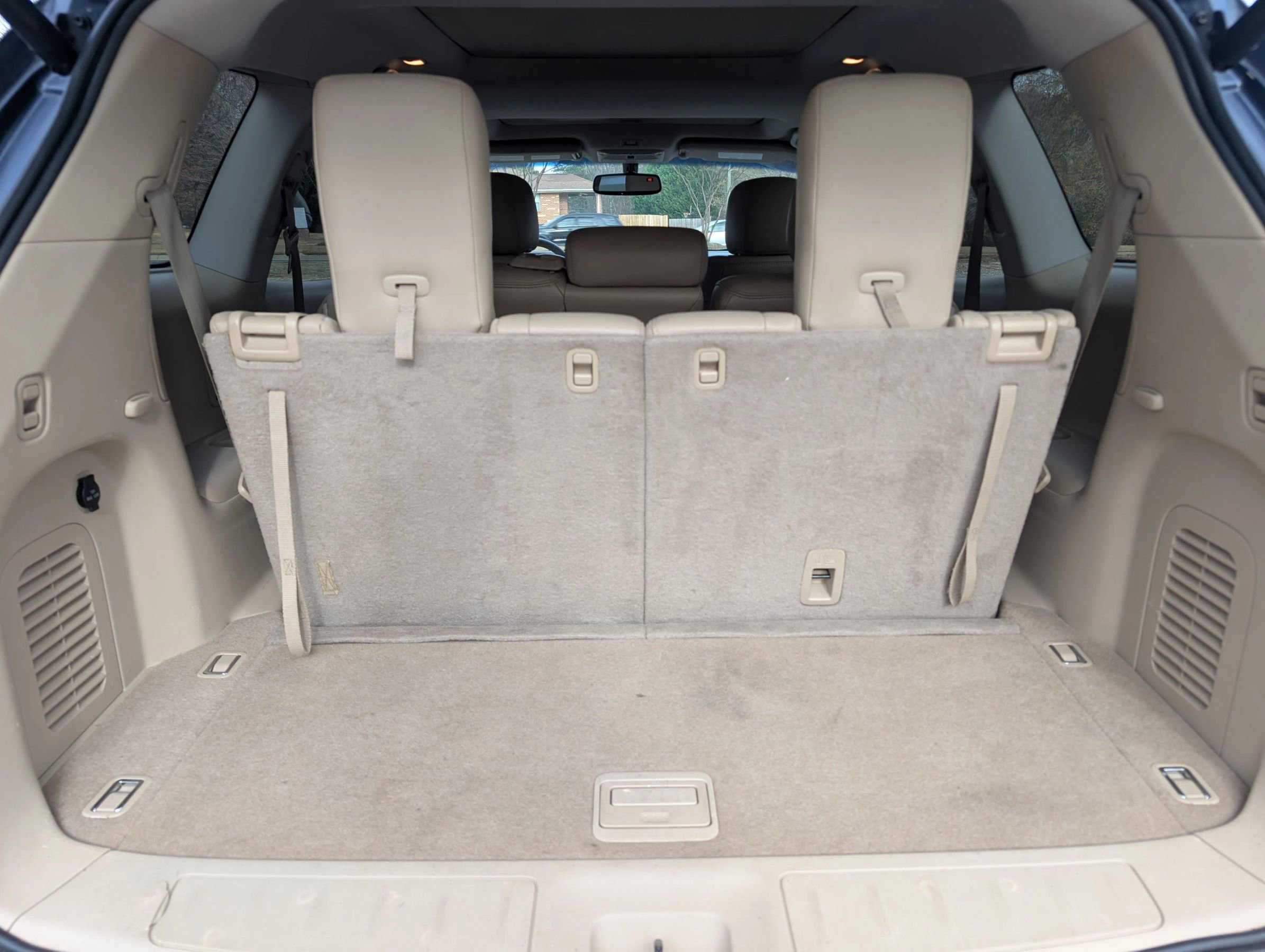 Used 2014 Nissan Pathfinder SL w/ SL Premium Package FWD image 7