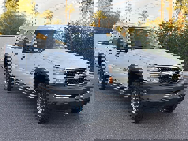 Used 2006 Chevrolet Silverado 2500 W/T w/ Heavy-Duty Power Package