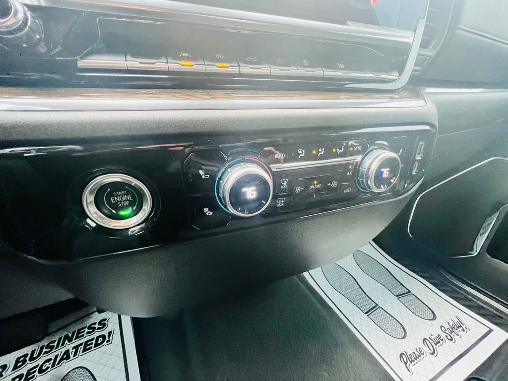 Used 2023 GMC Sierra 1500 Elevation image 28