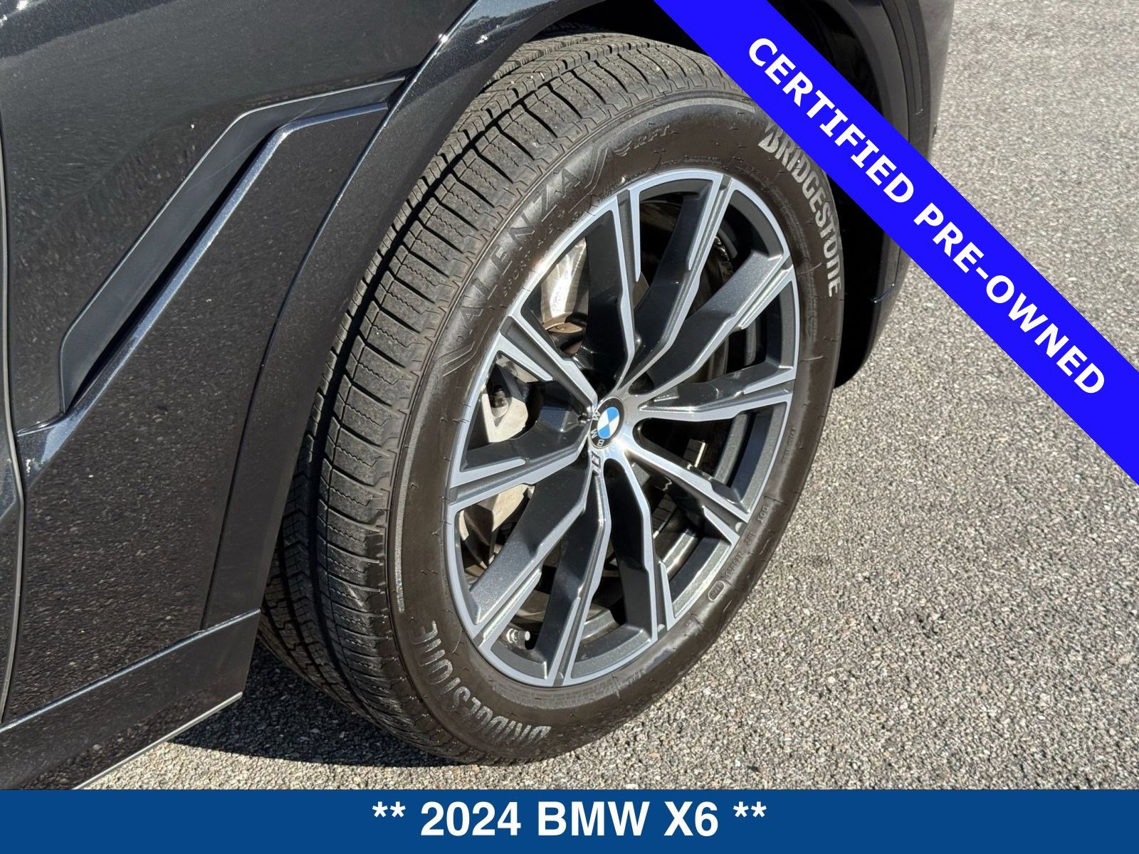 Used 2024 BMW X6 xDrive40i w/ Premium Package image 12