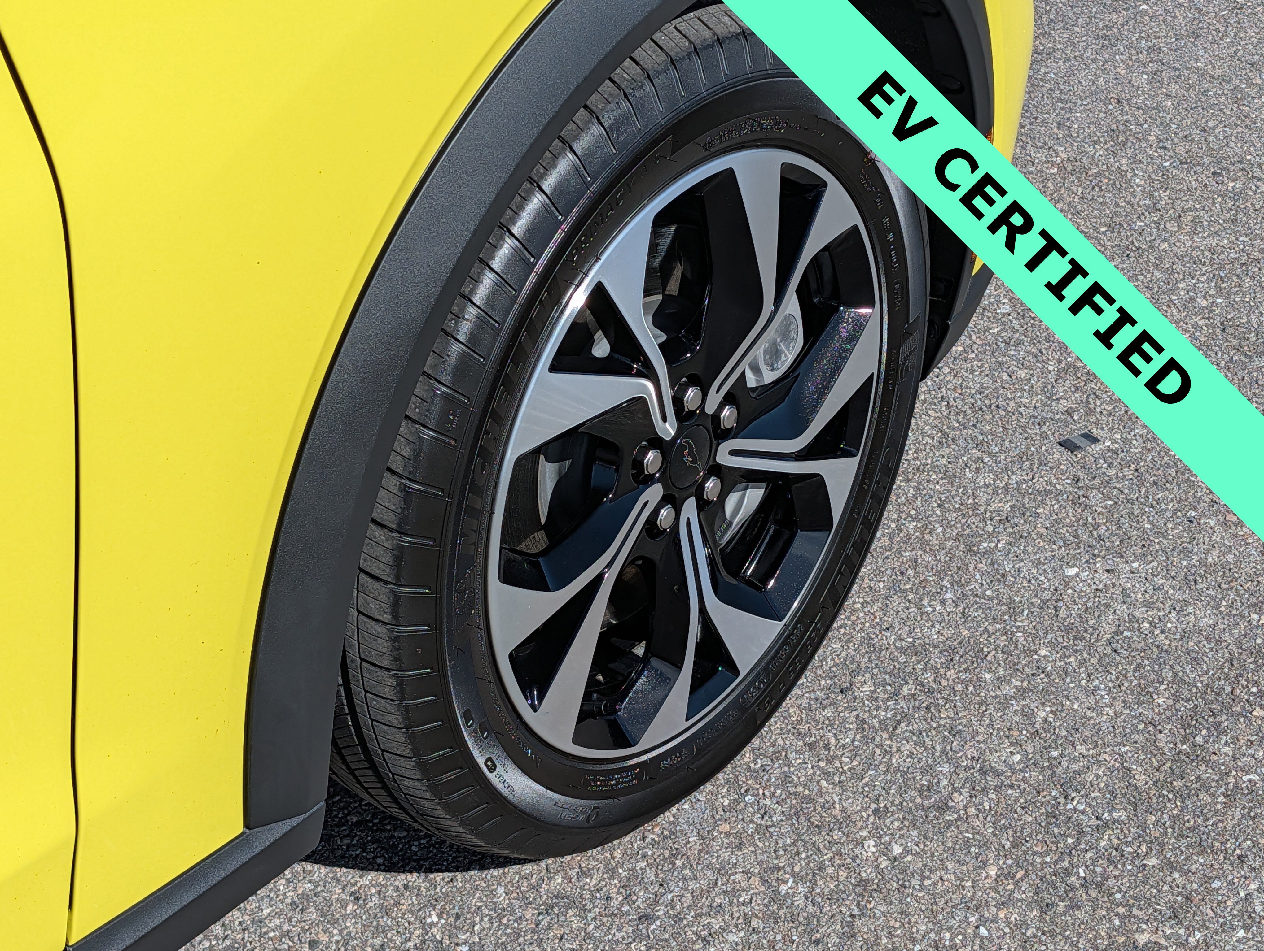 Certified 2025 Ford Mustang Mach-E Select w/ Comfort Package Lite AWD/4WD image 12
