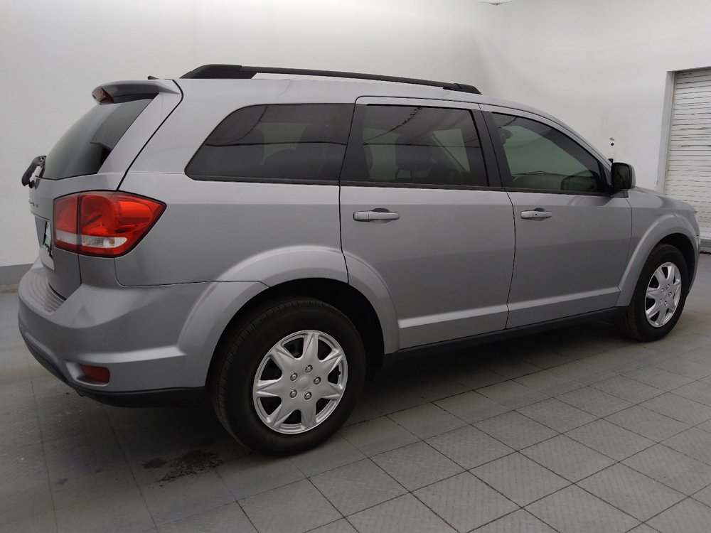 Used 2019 Dodge Journey SE w/ Connectivity Group FWD image 11