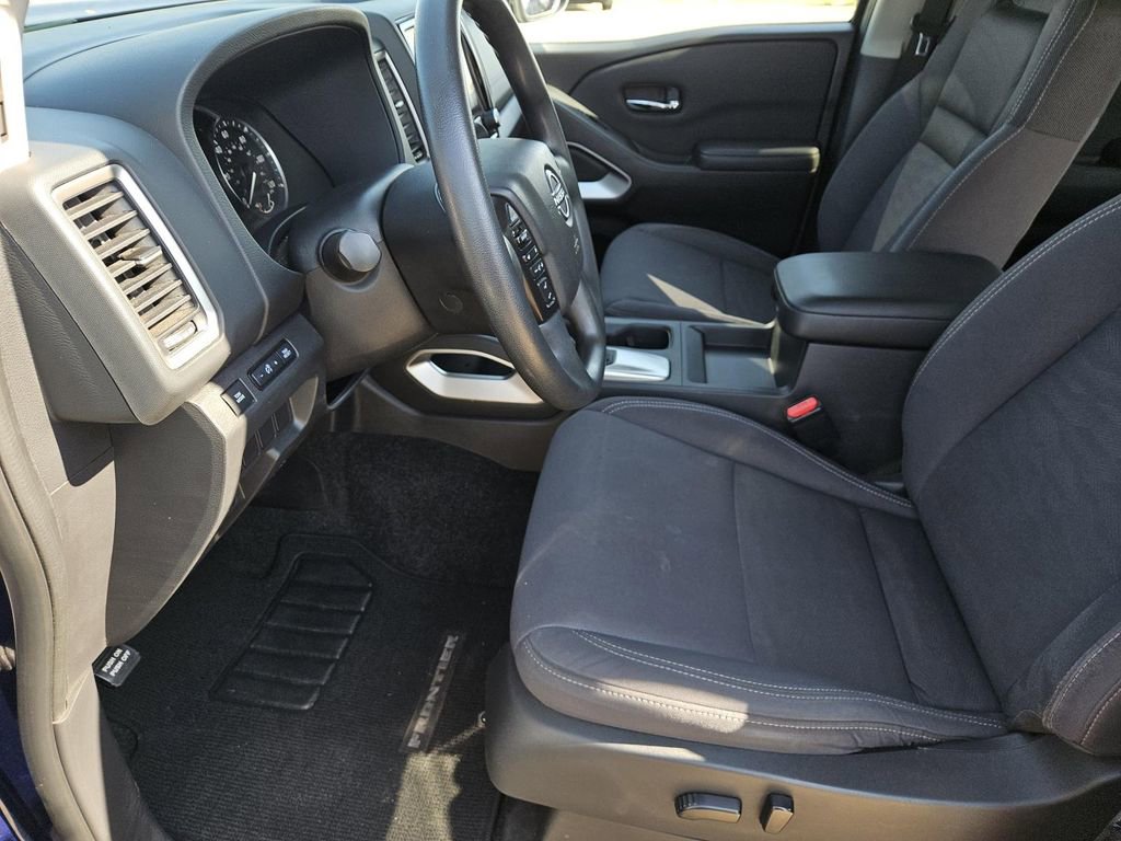 Used 2022 Nissan Frontier SV w/ Technology Package image 22