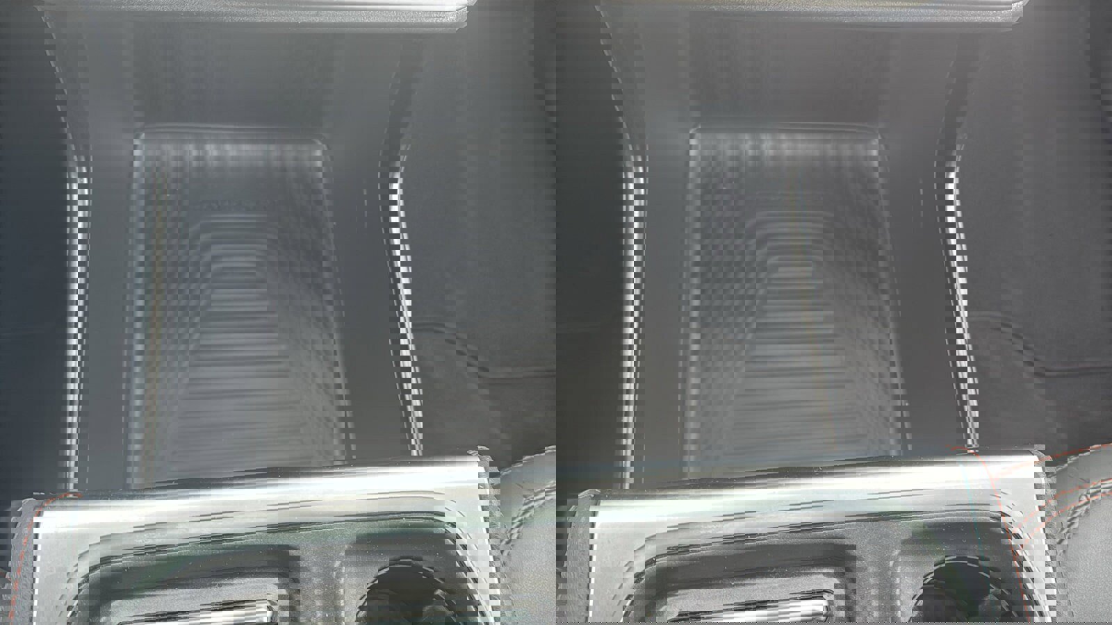 Used 2025 Ford Expedition Active image 21