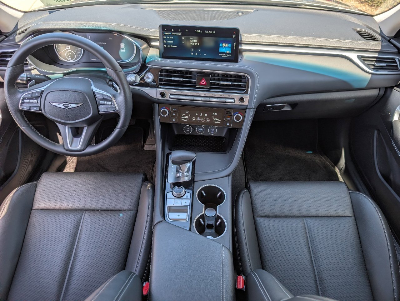 Used 2026 Genesis G70 2.5T image 4