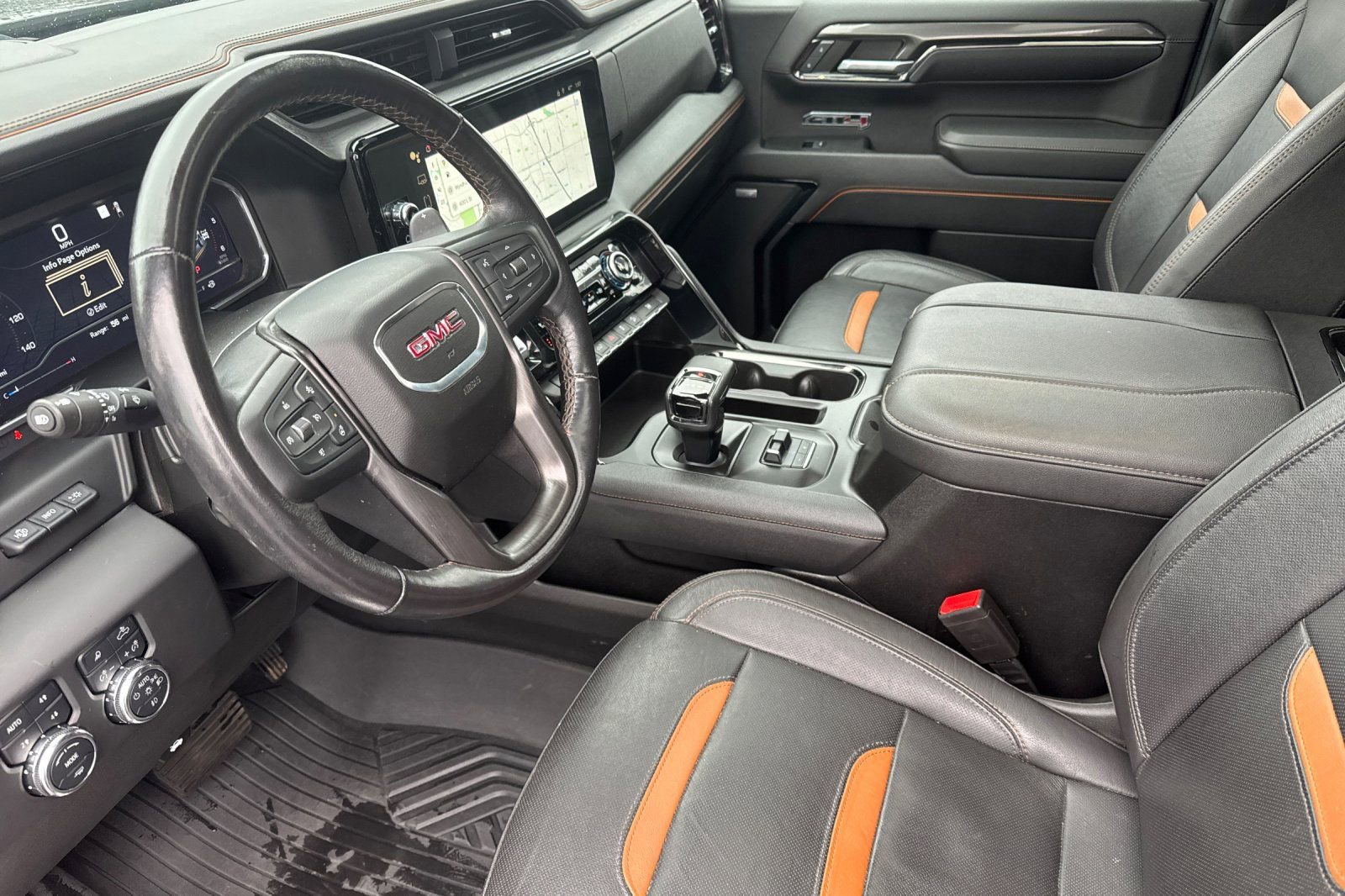 Used 2023 GMC Sierra 1500 AT4 w/ AT4 Premium Package image 9