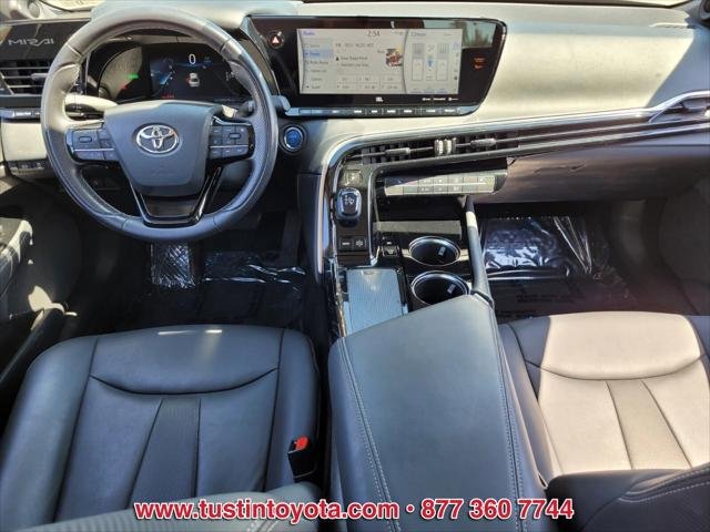 Certified 2022 Toyota Mirai w/ Advanced Technology Package RWD image 6