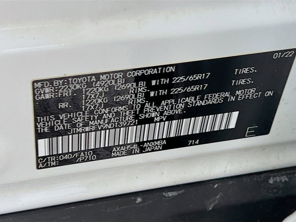 Used 2022 Toyota RAV4 XLE w/ Convenience Package image 28