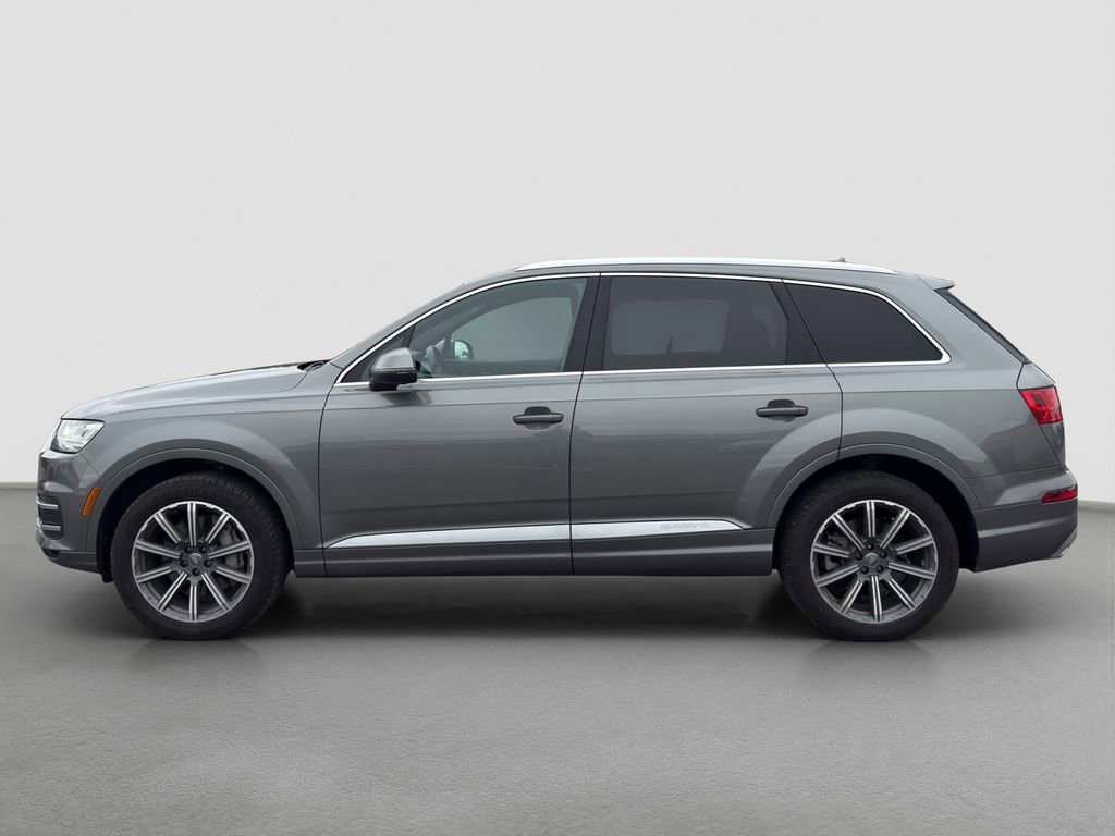 Used 2017 Audi Q7 3.0T Prestige AWD/4WD image 3