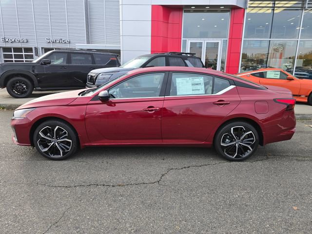 Used 2025 Nissan Altima 2.5 SR image 9