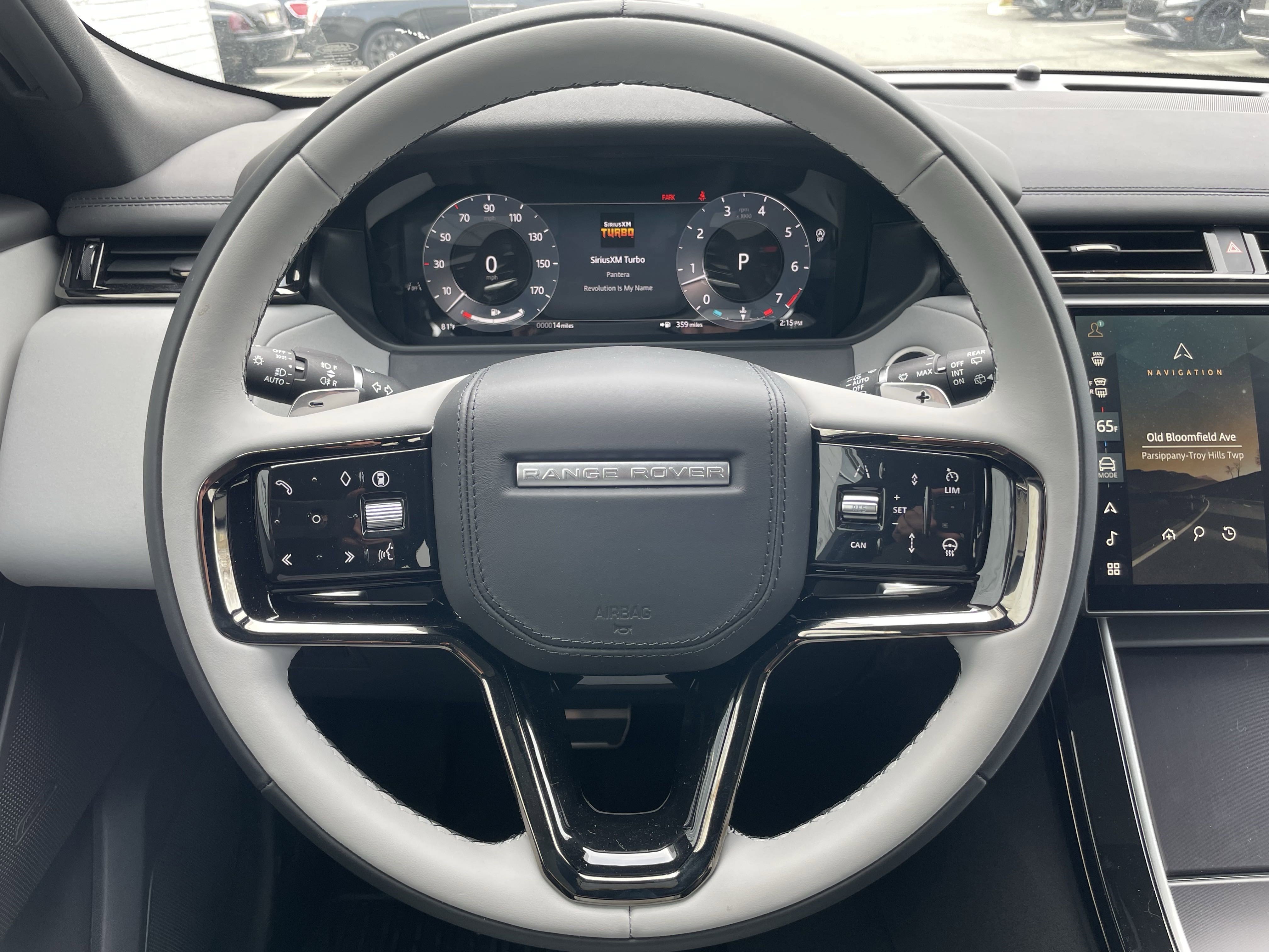 New 2026 Land Rover Range Rover Velar Dynamic SE image 21
