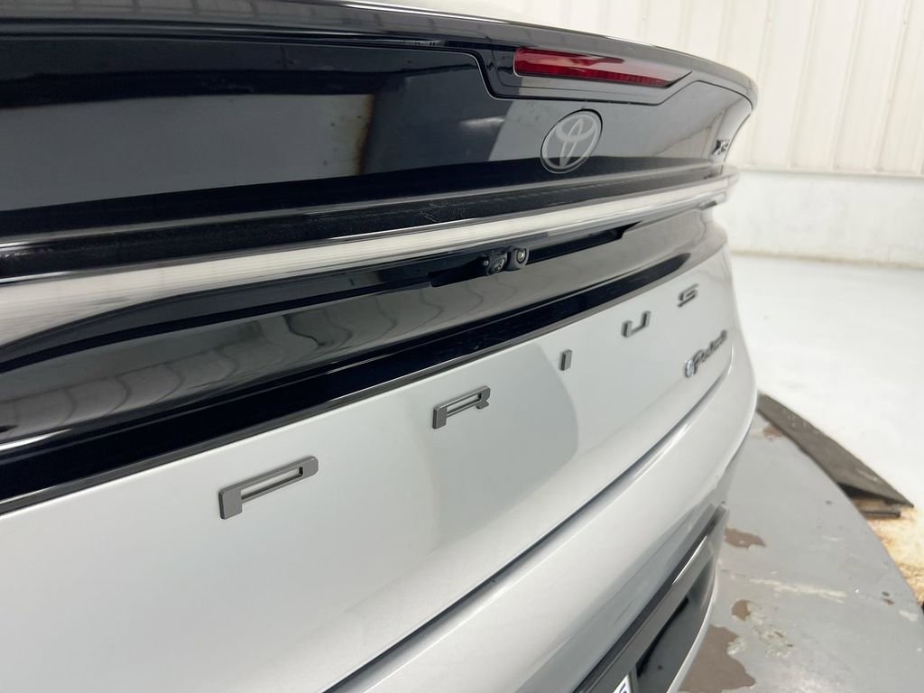 Used 2023 Toyota Prius Prime Premium w/ Advanced Technology Package FWD image 26