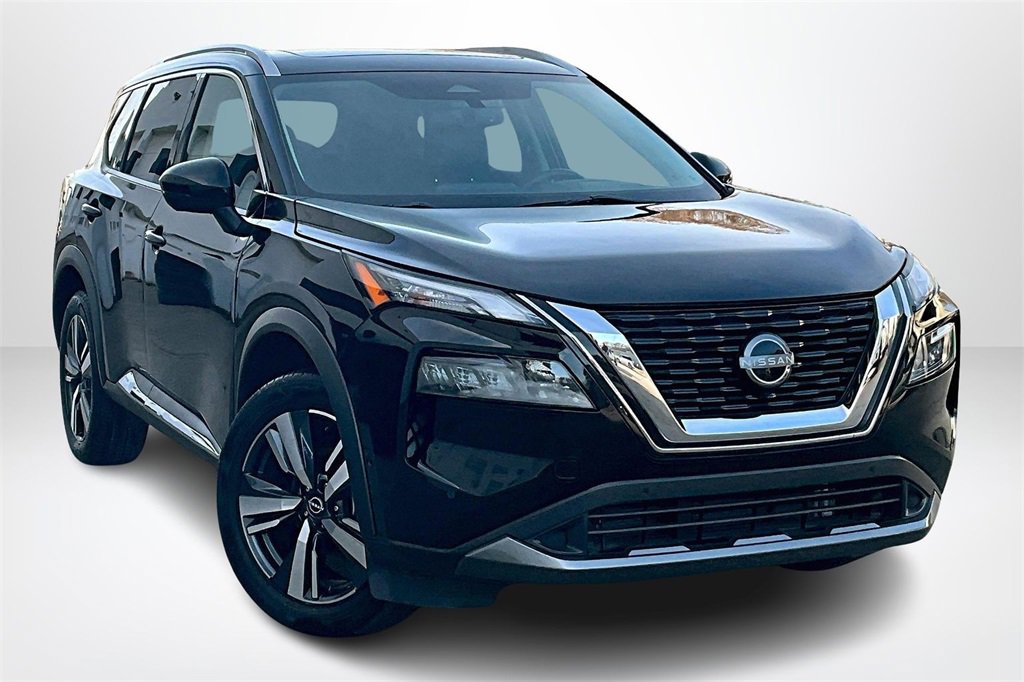 Used 2023 Nissan Rogue SL w/ SL Premium Package image 3