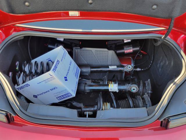 Used 2018 Chevrolet Camaro SS RWD image 27