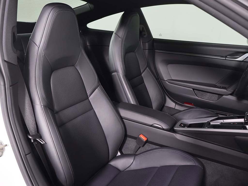 Used 2024 Porsche 911 Carrera S image 22
