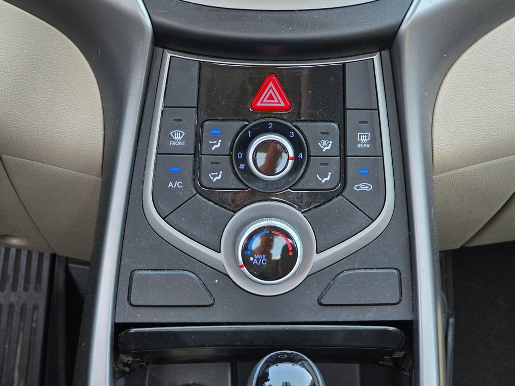 Used 2016 Hyundai Elantra SE w/ Option Group 02 image 20