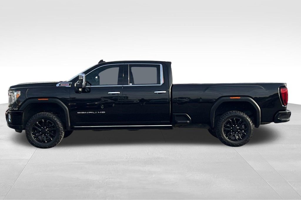 Used 2022 GMC Sierra 3500 Denali w/ Denali Black Diamond Edition image 7