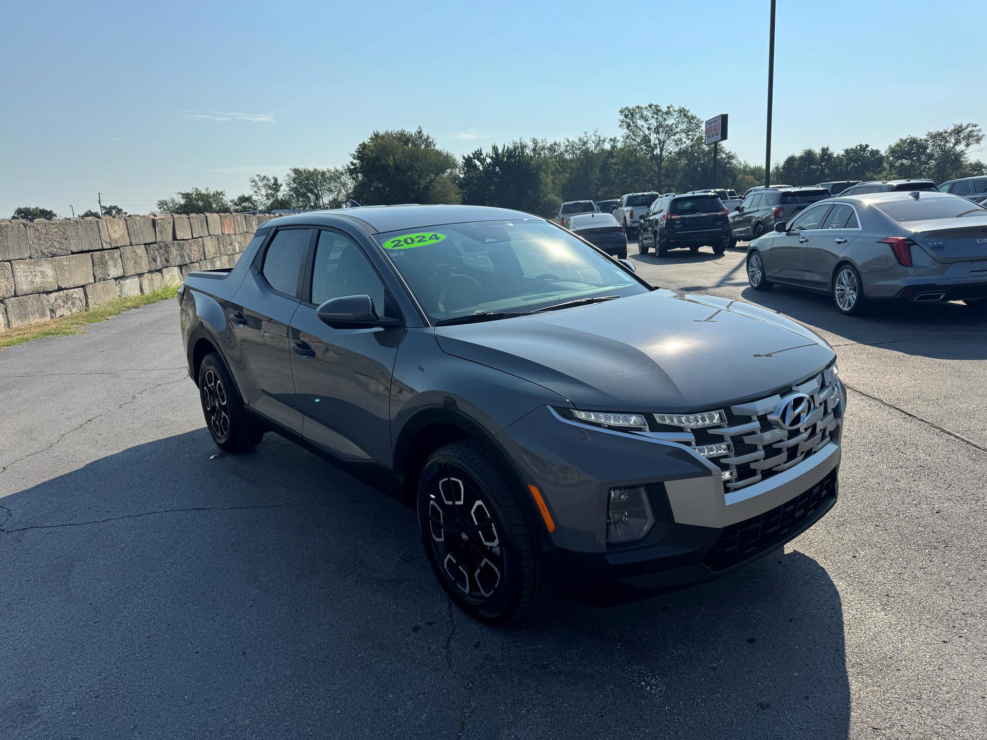 Used 2024 Hyundai Santa Cruz SEL image 1