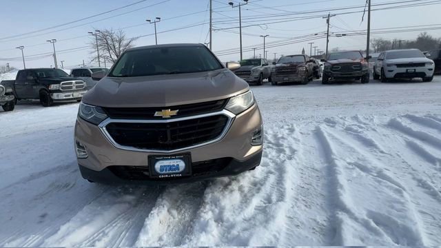 Used 2018 Chevrolet Equinox LT image 3