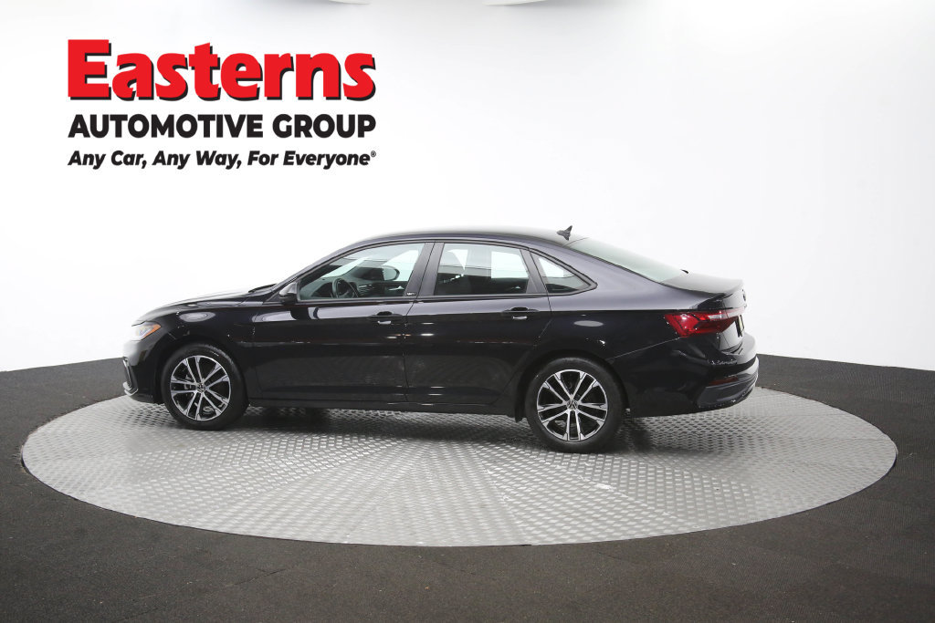 Used 2025 Volkswagen Jetta Sport FWD image 62