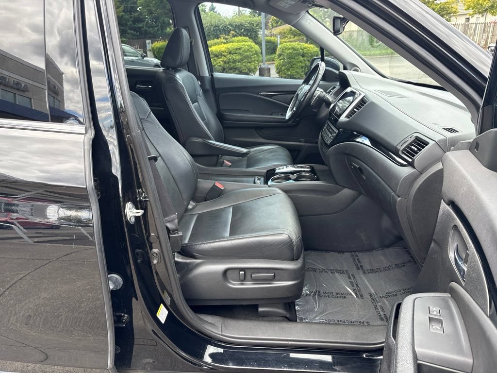 Used 2016 Honda Pilot Elite image 23