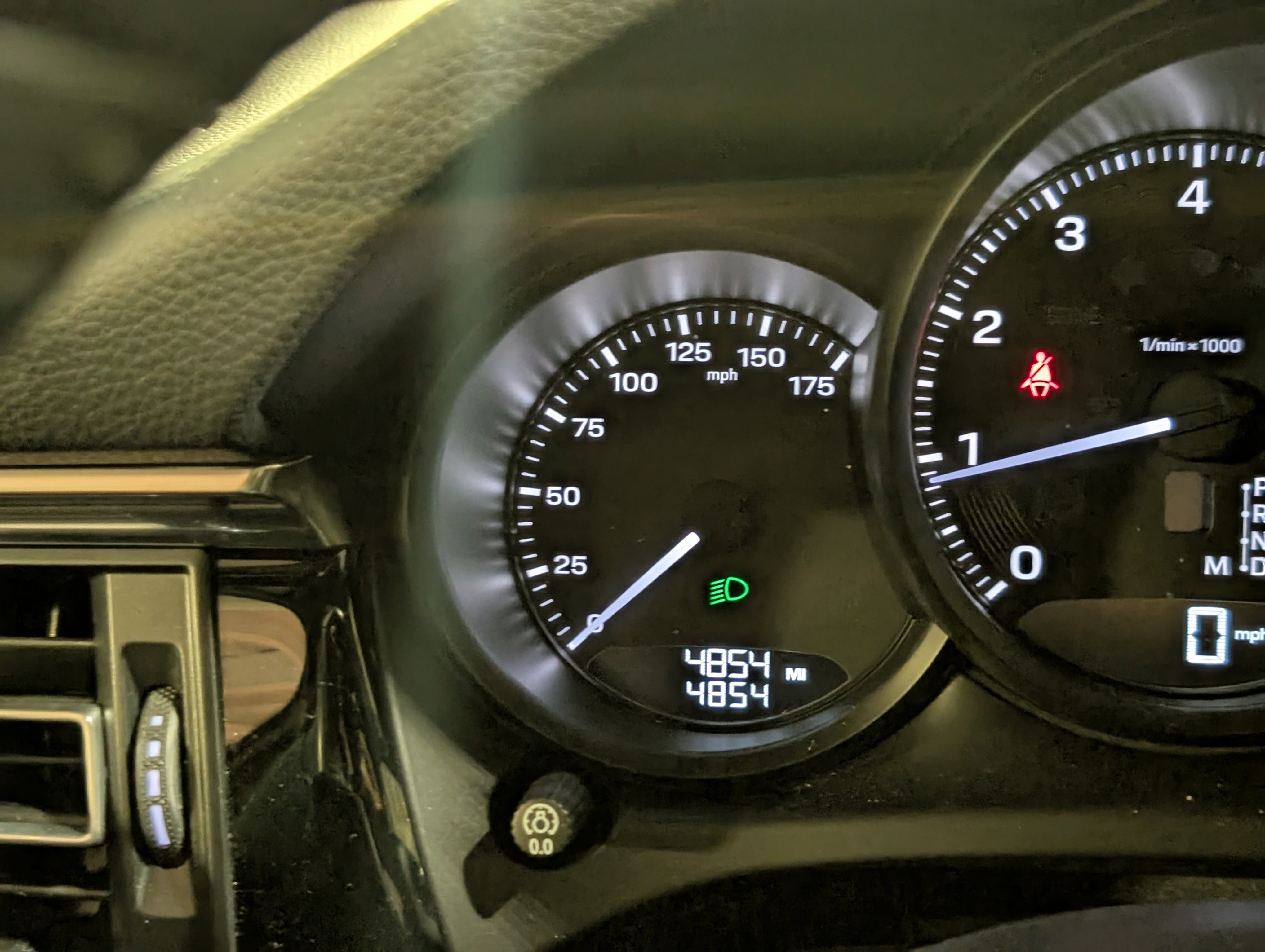 Certified 2025 Porsche Macan image 35