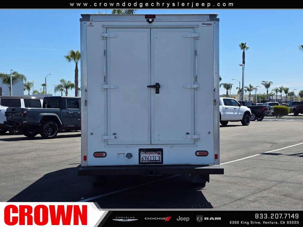 Used 2021 Chevrolet Express 3500 w/ Power Convenience Package RWD image 6