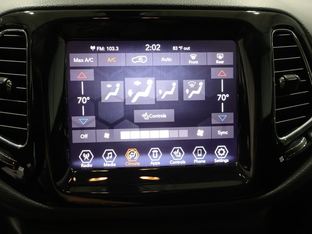 Used 2020 Jeep Compass Limited w/ Rear Convenience Group AWD/4WD image 30