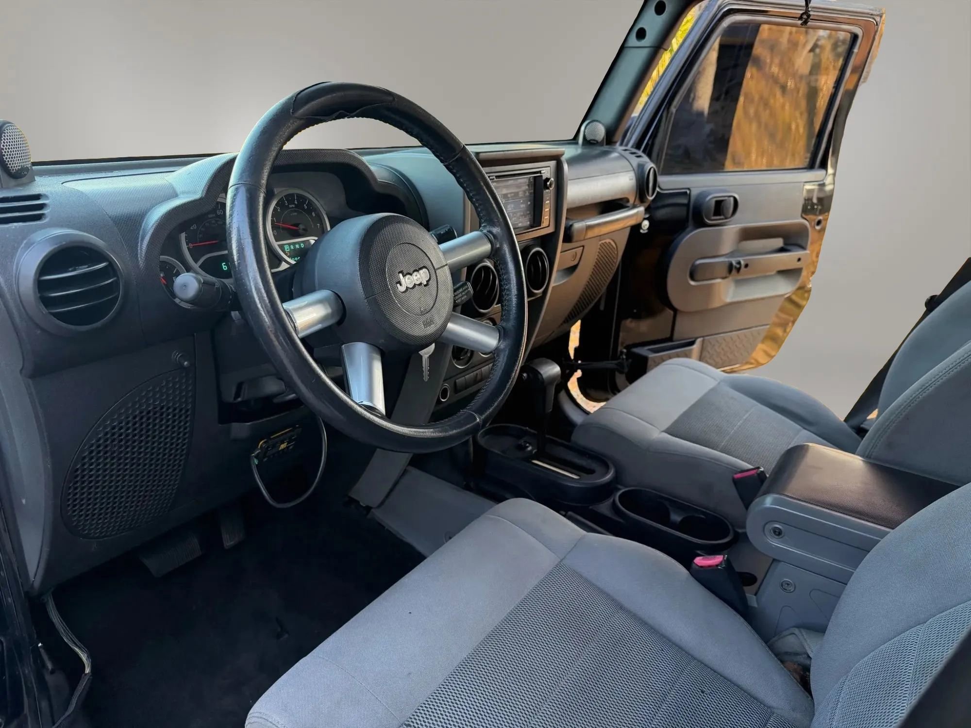 Used 2008 Jeep Wrangler Unlimited Sahara w/ Trailer Tow Group image 12