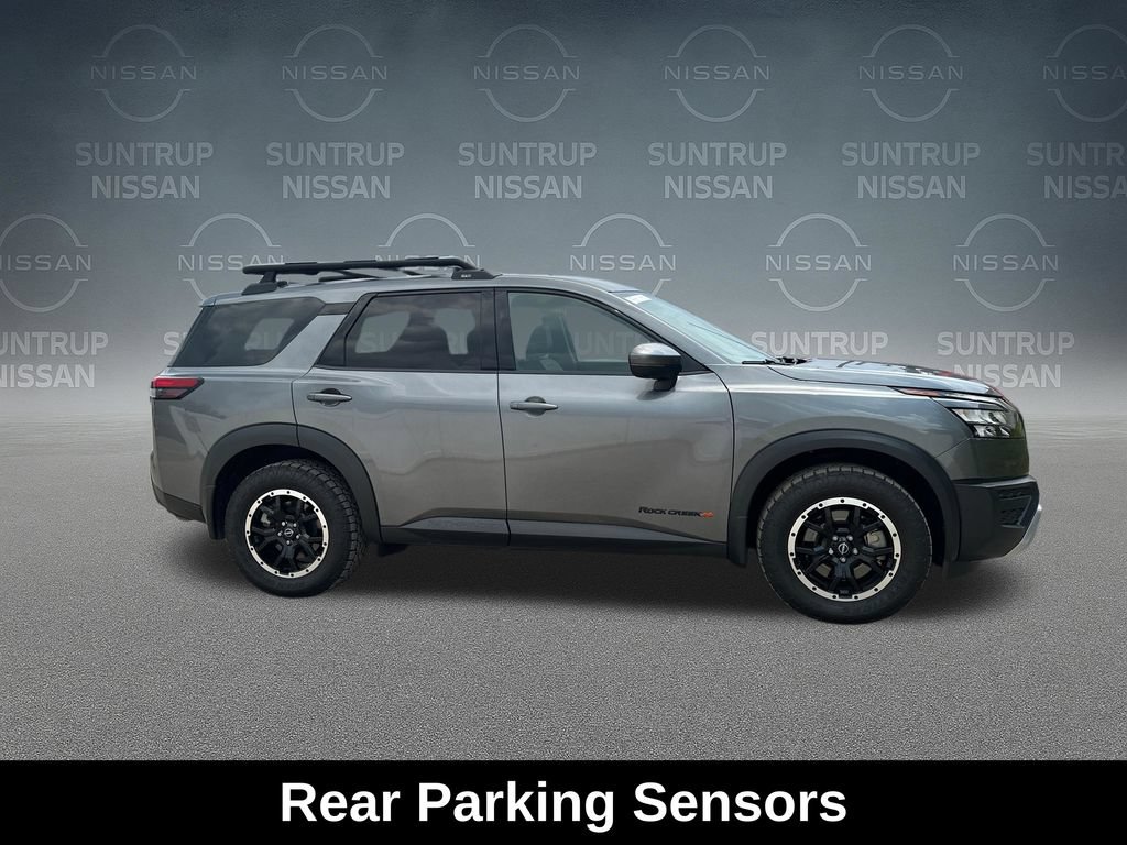 Used 2025 Nissan Pathfinder Rock Creek AWD/4WD image 15