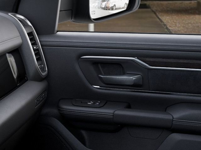 New 2026 RAM 1500 Laramie AWD/4WD image 25