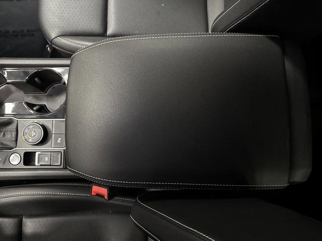 Used 2020 Volkswagen Atlas Cross Sport SEL image 21