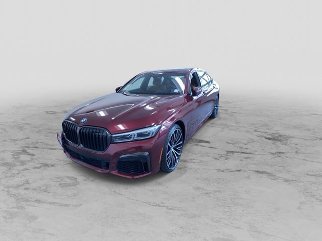 Used 2022 BMW 750i xDrive w/ Luxury Rear Seating Package AWD/4WD image 7