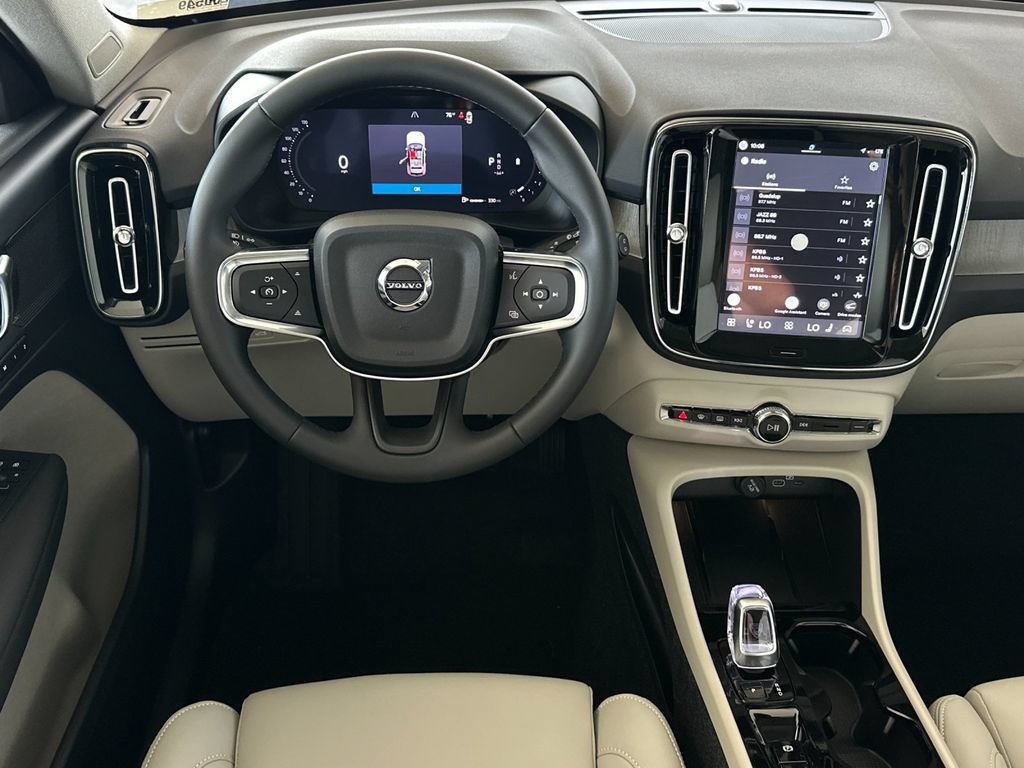 New 2026 Volvo XC40 B5 Plus w/ Protection Package Premier AWD/4WD image 13